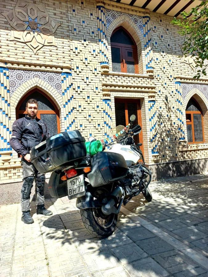 Colibri Traditional Hostel Samarkand Buitenkant foto