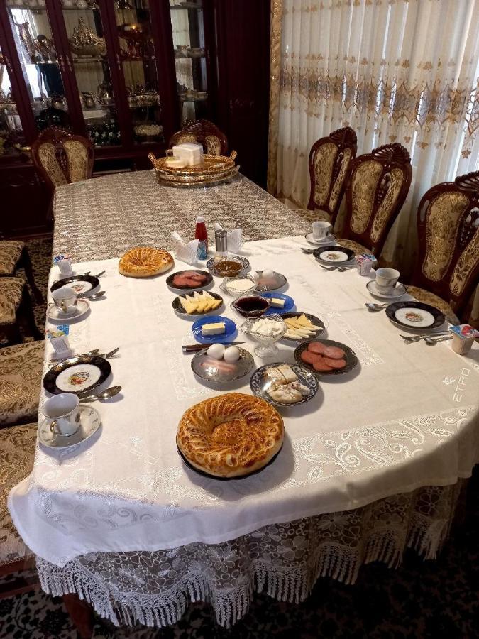Colibri Traditional Hostel Samarkand Buitenkant foto